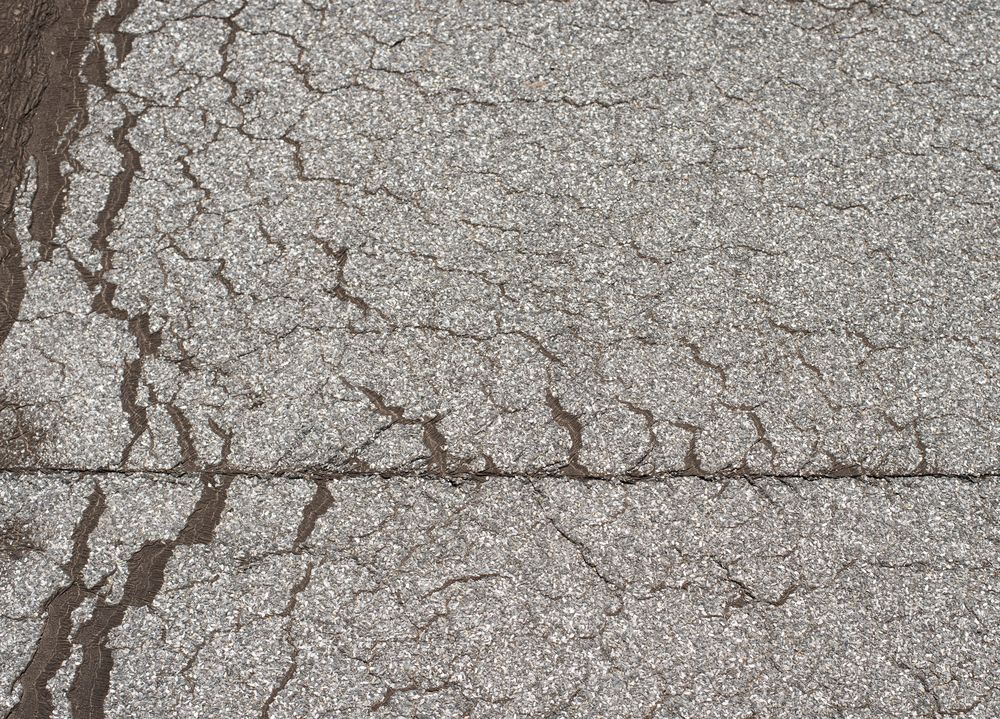 Losliggend dakleer op plat dak in Vinkeveen